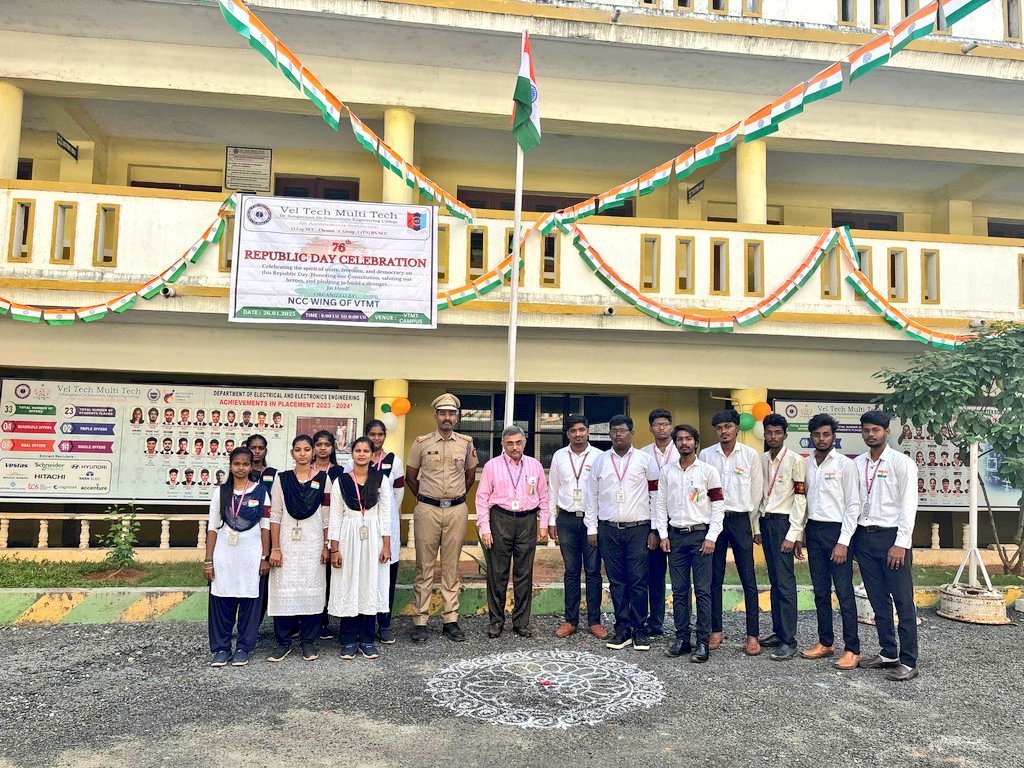 VelMultitech99's tweet image. Our college NCC wing proudly organized &apos;76th Republic Day Celebration&apos; at our campus on 26.01.2025.🇮🇳✨
#RepublicDay2025 
#Veltechmultitech