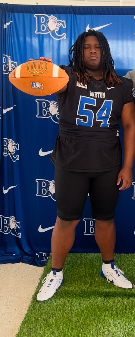 Deontrae Barnes tweet media