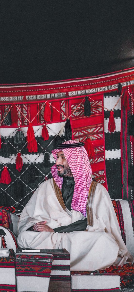 AS10OM's tweet photo. خلفيه اليوم ! محمد بن سلمان 👑✨ https://t.co/EODRw2pDXW