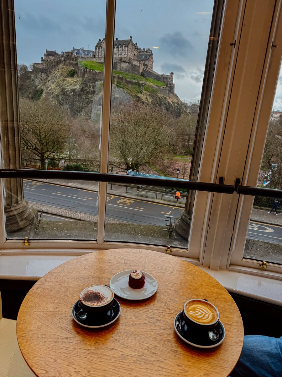 sari 💌 tweet media