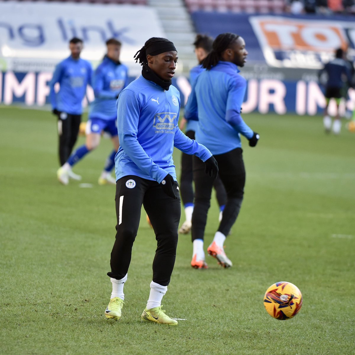 Much needed 3 points at home ! Delighted with the assist !We keep moving forward 🅰️