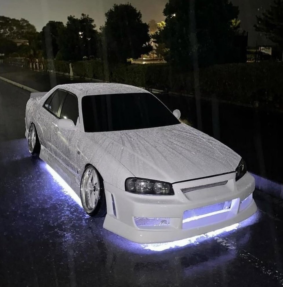 Nissan R34 Skyline