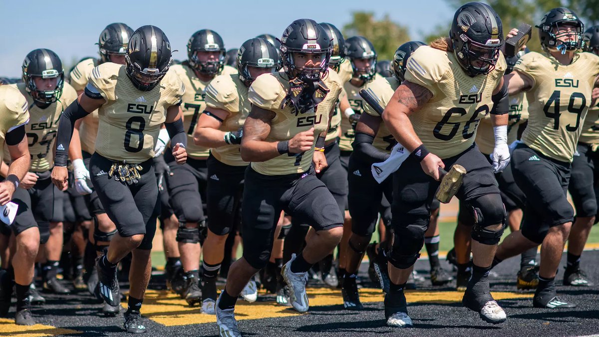 π½ππππ ππ πΆβπππππ (@jacksonchapmann) on Twitter photo #AGTG Extremely blessed to receive an offer to play at the next level from ESU. Enjoyed campus and culture. Definitely a winning program.
<a href="/SachseStangs/">Sachse HS Football</a> <a href="/CoachGriff__/">Jalen Griffin</a> <a href="/CoachBAlbrecht/">Blaine Albrecht</a> #AGTG Extremely blessed to receive an offer to play at the next level from ESU. Enjoyed campus and culture. Definitely a winning program.
<a href="/SachseStangs/">Sachse HS Football</a> <a href="/CoachGriff__/">Jalen Griffin</a> <a href="/CoachBAlbrecht/">Blaine Albrecht</a>