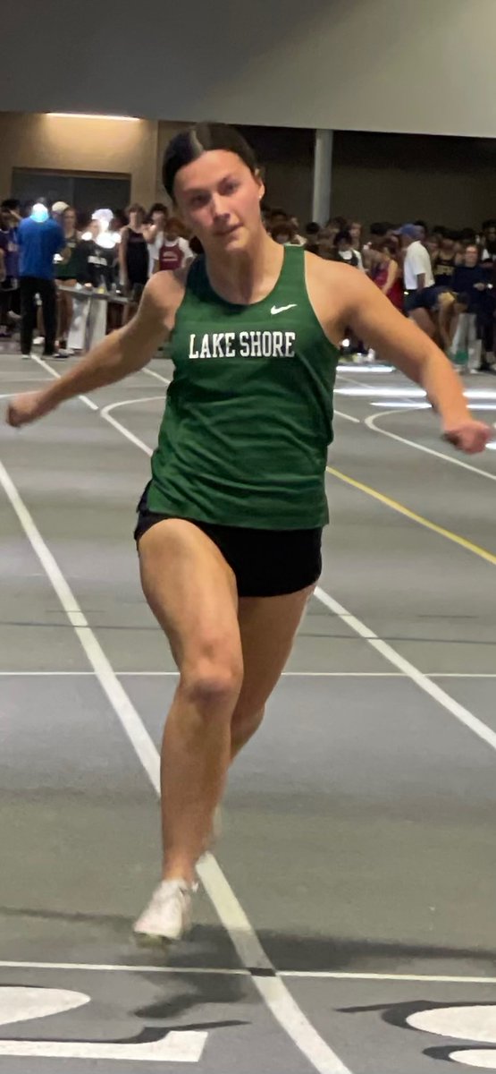 LSCIndoorTrack's tweet photo. Girl’s Varsity Select @ Houghton College 

Brae Stender places 2nd 🥈and Isabelle Akin 20th with a PR in the 55 meter hurdles.

Brae 6th and Daiya Kowalski 20th in the 55 meters out of 51 runners. 

Anna Miller and Faith Hylton run well in the 600 meters.

@AthleticsLSC https://t.co/DL5ZaVcZfx