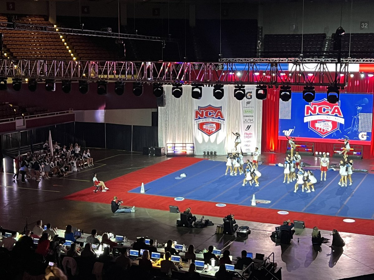 Melissa Farra tweet media