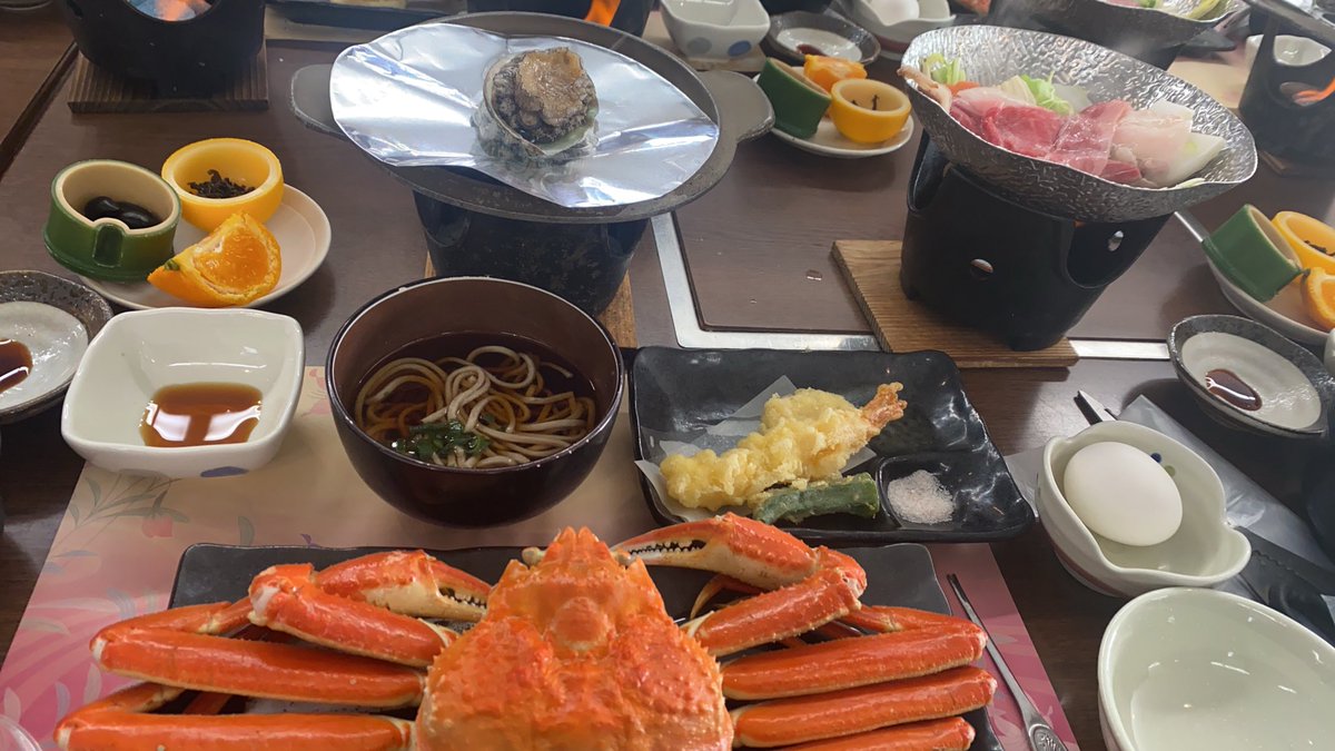 2377yuri's tweet photo. 🦀おつかれさまです🦀

新年も明けました
本年もどうぞよろしくお願い致します
バスツアー🚌行って来ました\(ϋ)/\(ϋ)/♩ https://t.co/34brdIOzk2