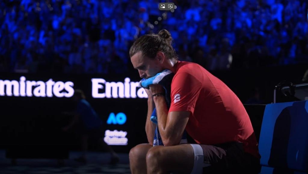 Zwxsh's tweet image. You have to be a sick man to enjoy seeing Zverev like this