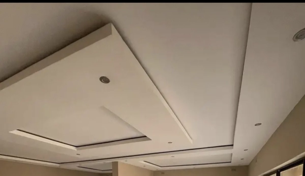 BMINTERIORS2's tweet photo. @redmarketsunday @iMisred Interior Designer 
Home Improvement and Renovation Services 
+263785361471
Find more about us:
https://t.co/VZwNr5PYr8
https://t.co/5AYuKjJRcq
#misred 
#redmarketsunday 

We add beauty and functionality to your home https://t.co/Vapfo6TPN2