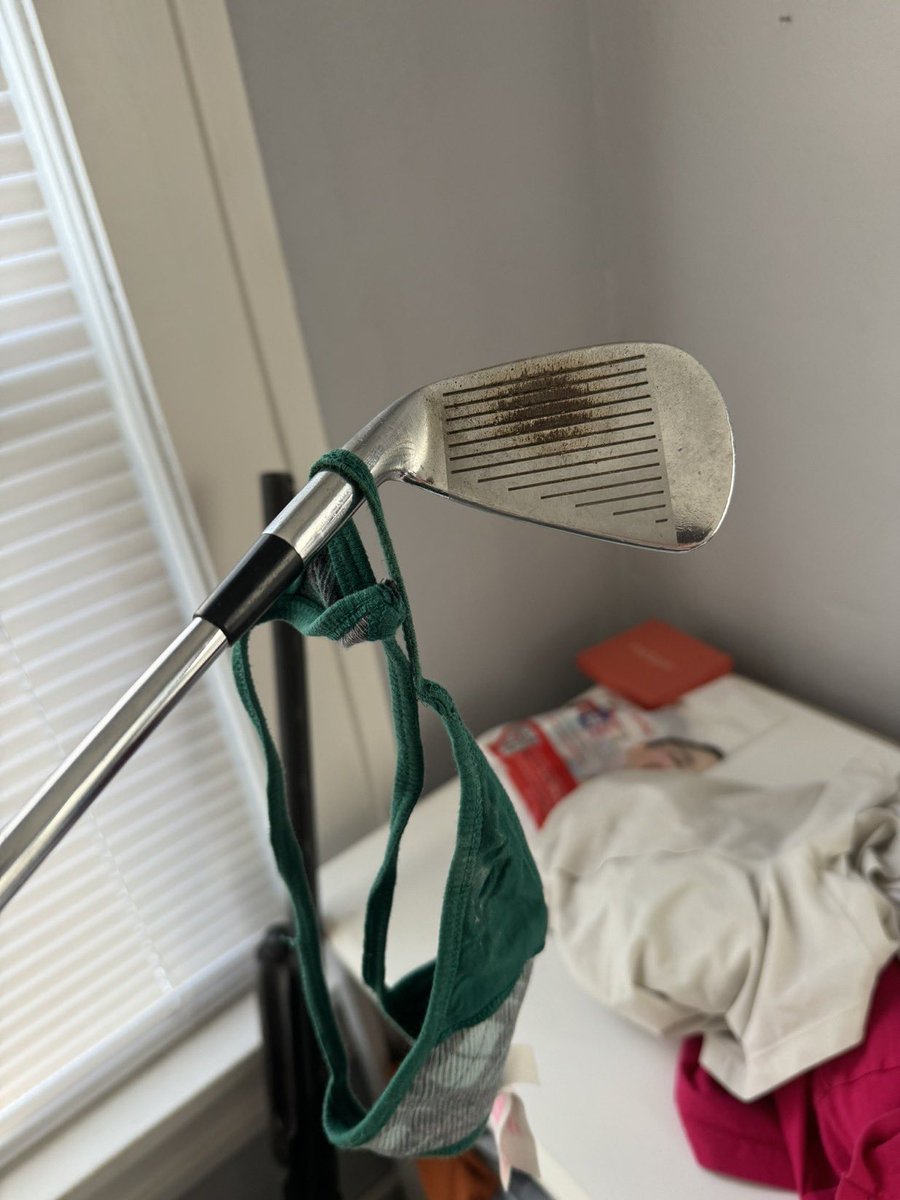 AB84's tweet photo. Shorty left her panties here #CTESPN https://t.co/JbA5CsYyQq