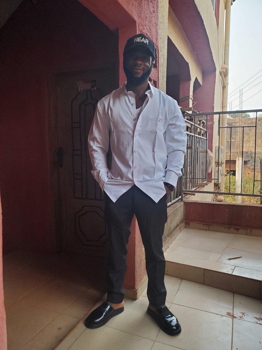 I play stupid, but you stupid for actually thinking I'm stupid