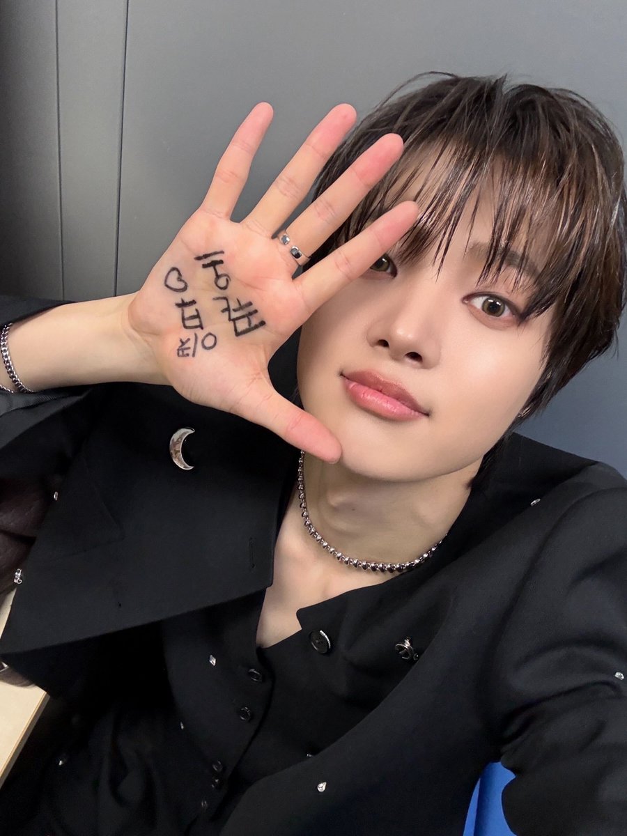 쭈순이 tweet media
