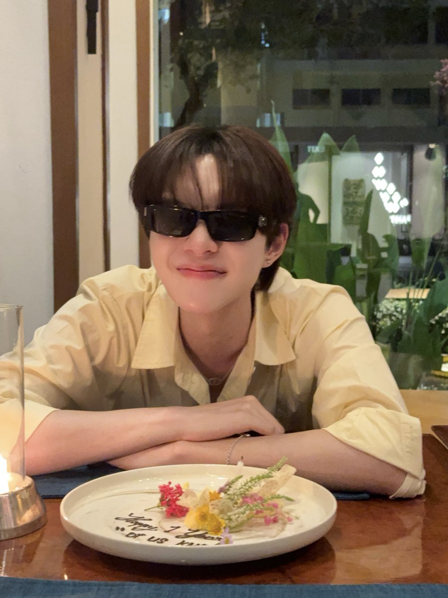 nampingnapat's tweet photo. ur crybaby😎 #nampingster https://t.co/LZN6DLdseq