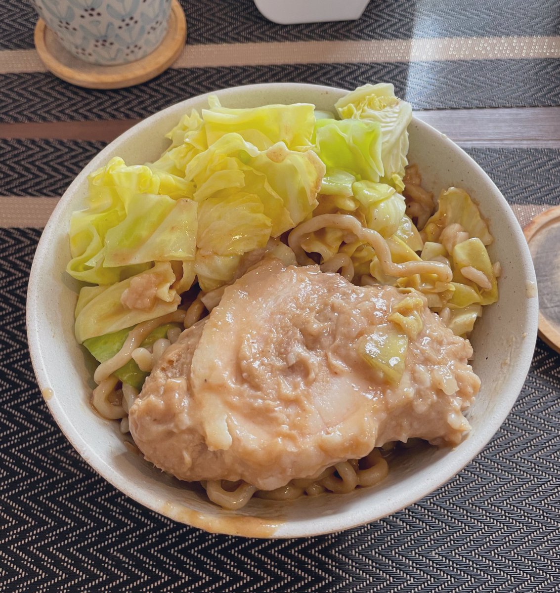 minini333's tweet photo. お家で番町さん
もやしなかったけど、家でも最高でした https://t.co/NqZ15NjKm0