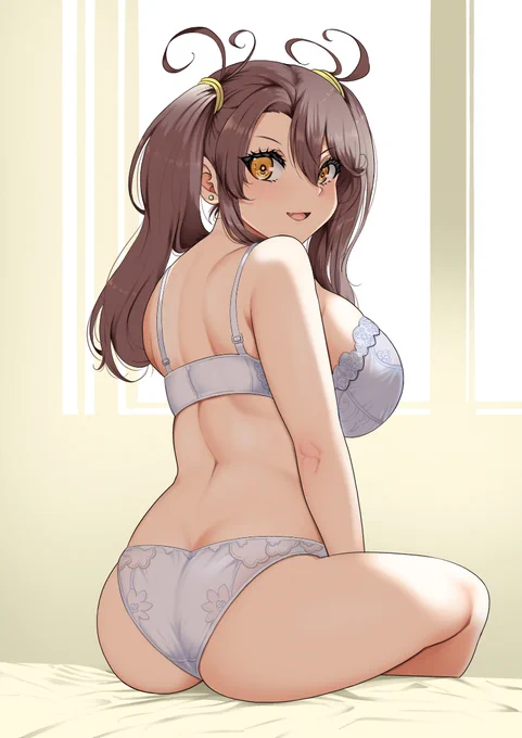 ムッチムチチビ巨乳体型 