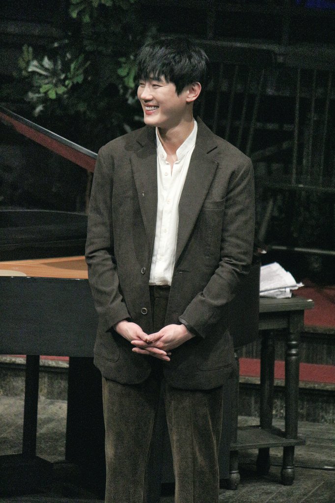 tltclt's tweet photo. 250126 글루미선데이 총막
유승현 안드라스 https://t.co/bZ944h8Y1K