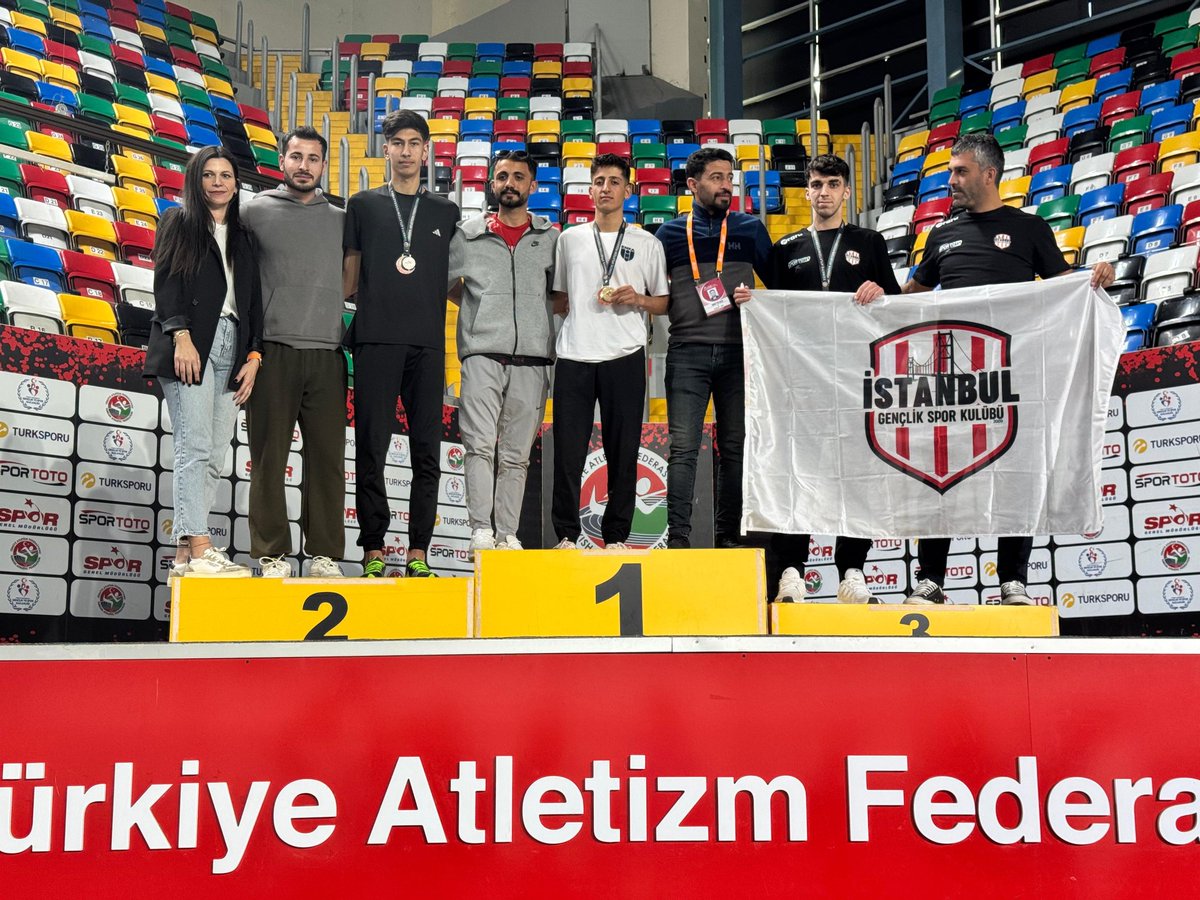 AzadErta8's tweet photo. İstanbulda düzenlenen Sebahattin Tatar Türkiye salon Yürüyüş Şampiyonasında sporcumuz rahman donar Türkiye 2. Olmuştur emeği geçen hocalarıma teşekkürlerimi sunuyorum.
@BeytullahBirlik @MDURSUN47 @_HalilBolt_ @KiziltepeKymlk @GSB_KiziltepeGM @Mardin_Valiligi @GSB_Mardin https://t.co/a5IyO3uMiV
