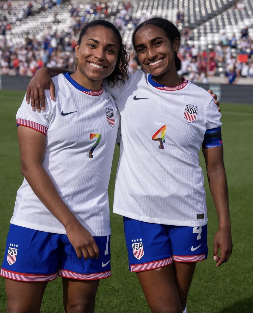 Chelsea Women tweet media