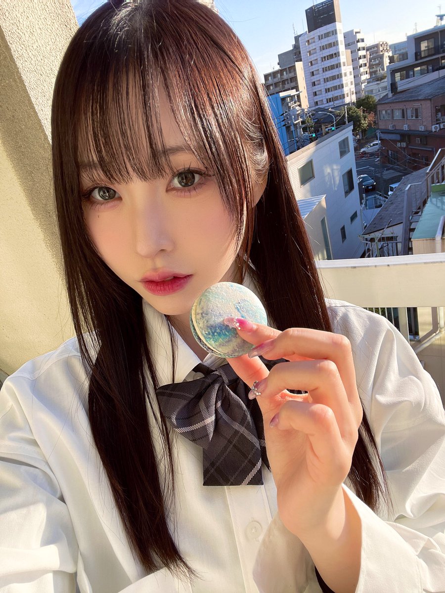 teinou74's tweet photo. マカロンは可愛いってだけで食べてる https://t.co/qElI0Lx2M0