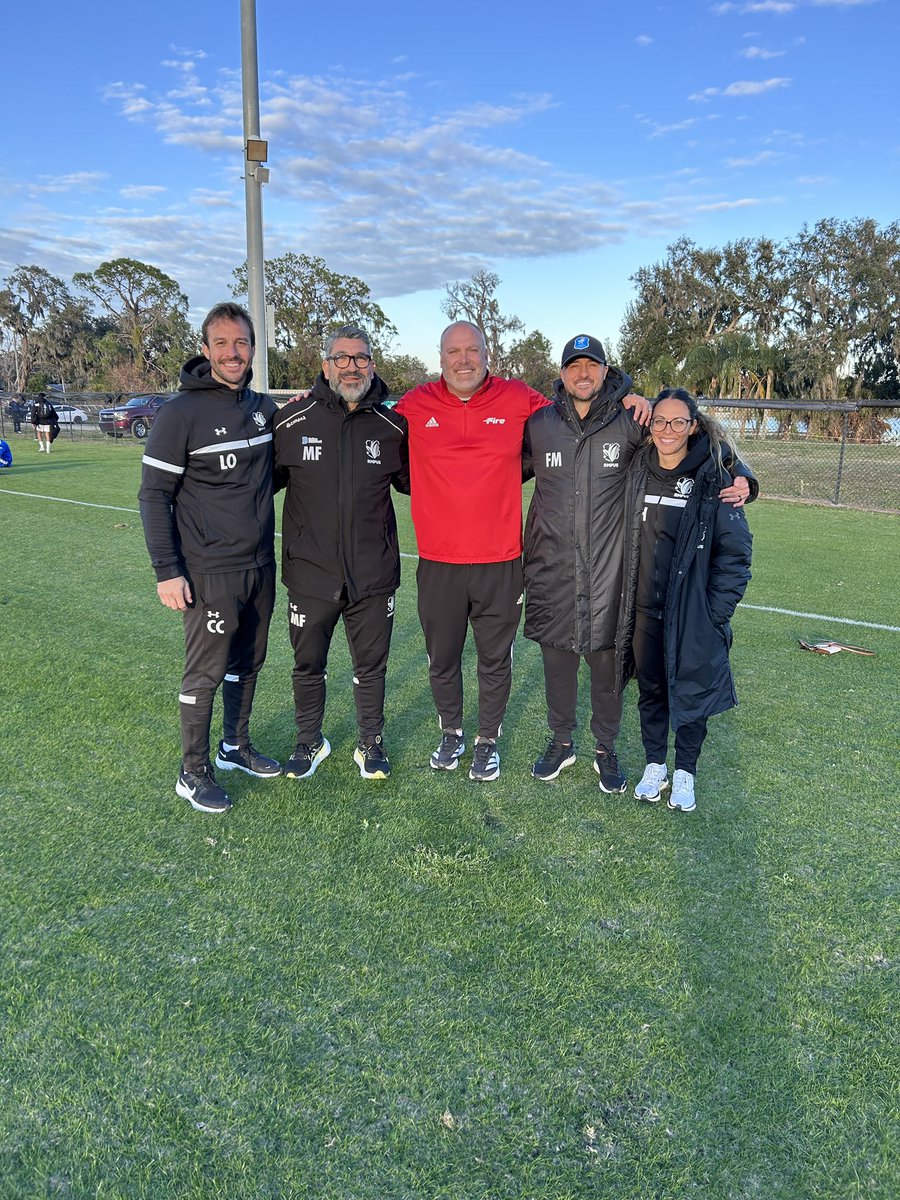 FredMoojen's tweet photo. Great week in Orlando with our prep school based in Montreal @RMPUS_Montreal
Great games and good to see some old teammates, coaches & friends 🇺🇸
#rmpus https://t.co/u1ShiUIXNa