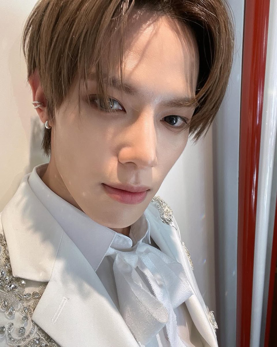 He’s so dreamy and perfect 😩😩