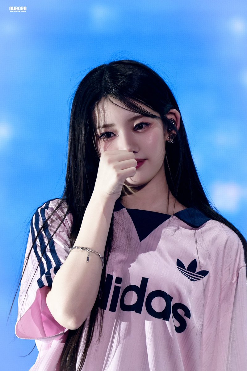 Aurora080814's tweet photo. 250126

#RORA #로라 #이다인 #ローラ 
#BABYMONSTER #베이비몬스터 https://t.co/sA1zFb2kc2