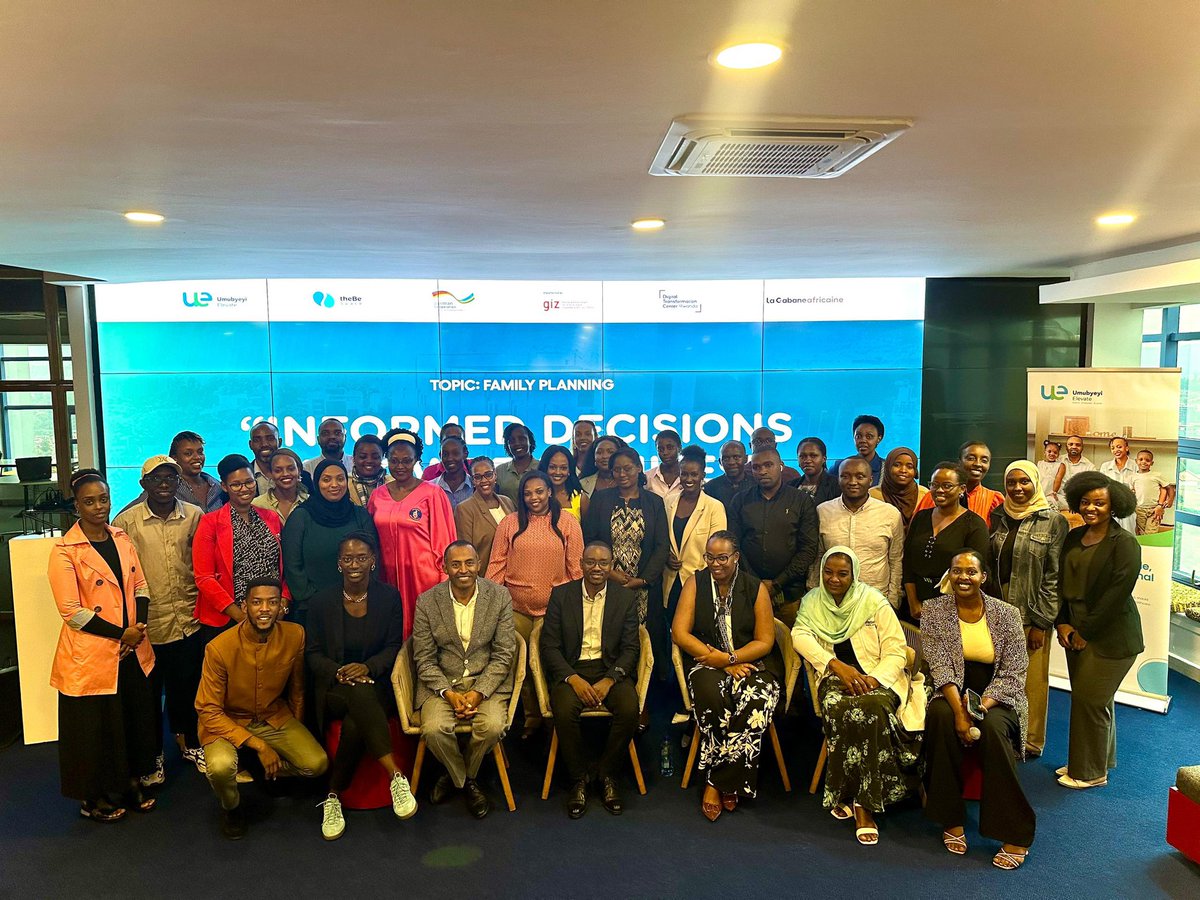 umubyeyi_rw's tweet photo. Grateful for the huge success of yesterday’s  Bespace  on Family planning under the theme ‘Informed Decisions Empower Families.

Thank you to our exceptional panelists, facilitators, n all who contributed to such impactful conversations.Together, we’re shaping informed families! https://t.co/WO3JL5JfpT
