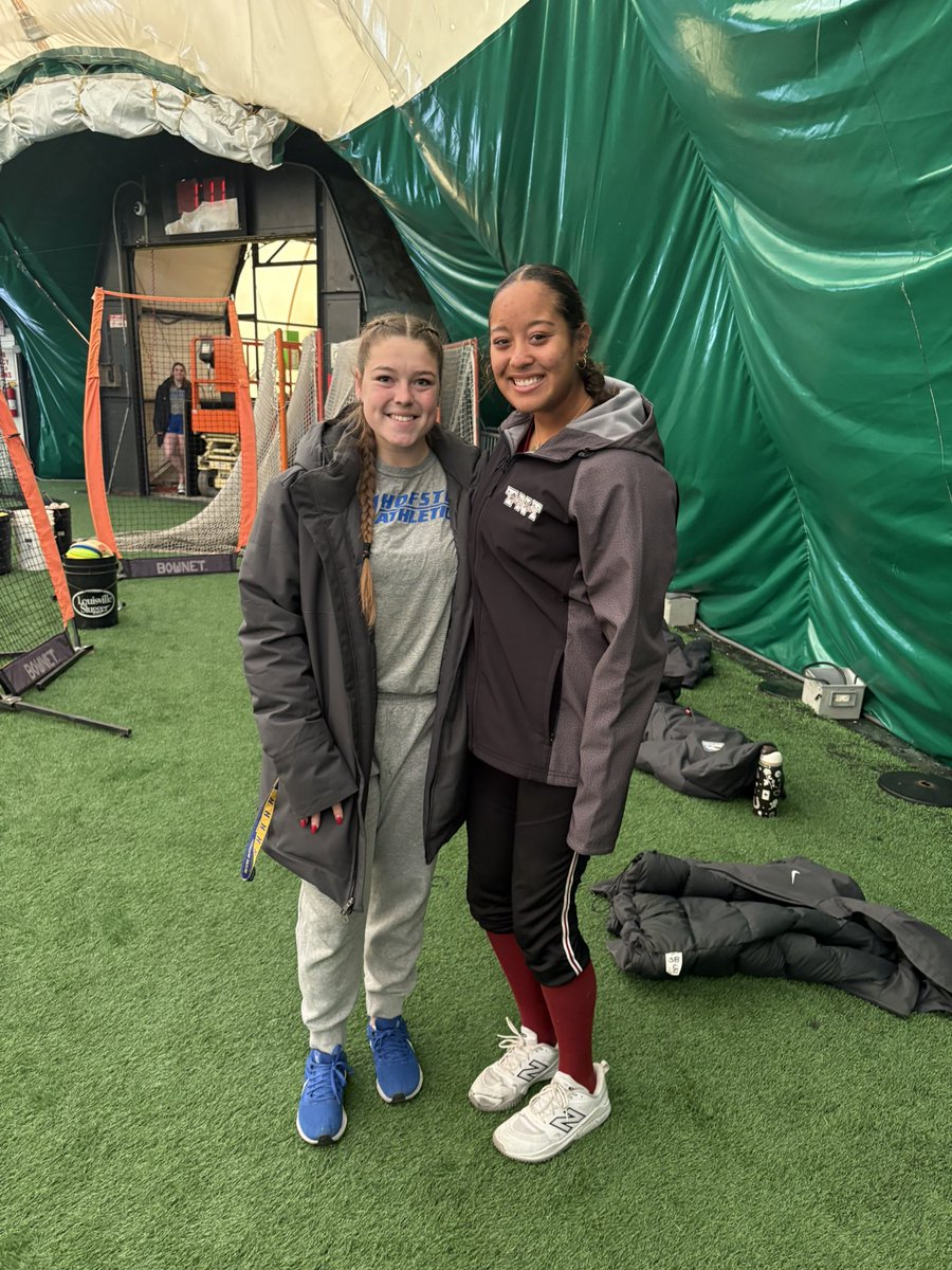 It was great being back at <a href="/HofstraSoftball/">Hofstra Softball</a> again. I enjoyed being able to see some familiar faces (even one from back home). Thank you to all the coaches and players for the feedback and instruction! <a href="/TNTGOLD/">TNT NATIONAL SB</a> <a href="/CoachNikki_A/">Nikki (Cuccio) Amodeo</a> <a href="/AdrienneClark7/">Adrienne Clark</a> <a href="/coachcpauls/">Chloe Pauls</a> <a href="/BlackCatFP/">Black Cat Fastpitch</a>