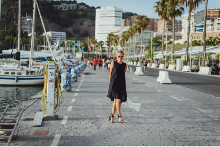 Oliver66Marty's tweet photo. Limassol « Némosie », est la deuxième ville la plus importante de Chypre 🇨🇾 , entre les anciennes colonies d'Amathonte &amp; Curium
Une ville portuaire, autrefois florissante, son économie se base sur l’industrie, ce qui éloigne beaucoup les touristes

#ElissaInCyprus
#اليسا_في_قبرص https://t.co/mV7QyF73Lu