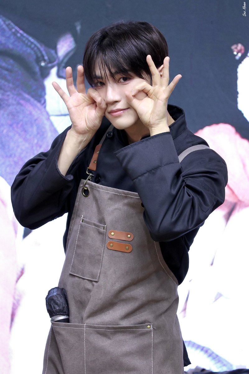 250126 프리뷰뷰

#VANNER #배너
#이태환 #태환 #TAEHWAN