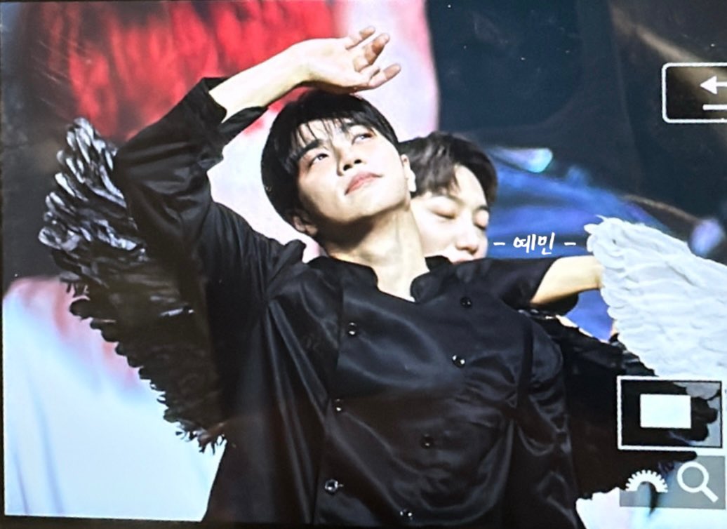 [20250126] MAKESTAR 대면 pre

이 태 환 씨!!!!!

<a href="/VannerOfficial/">VANNER 배너</a> #VANNER #TAEHWAN #태환