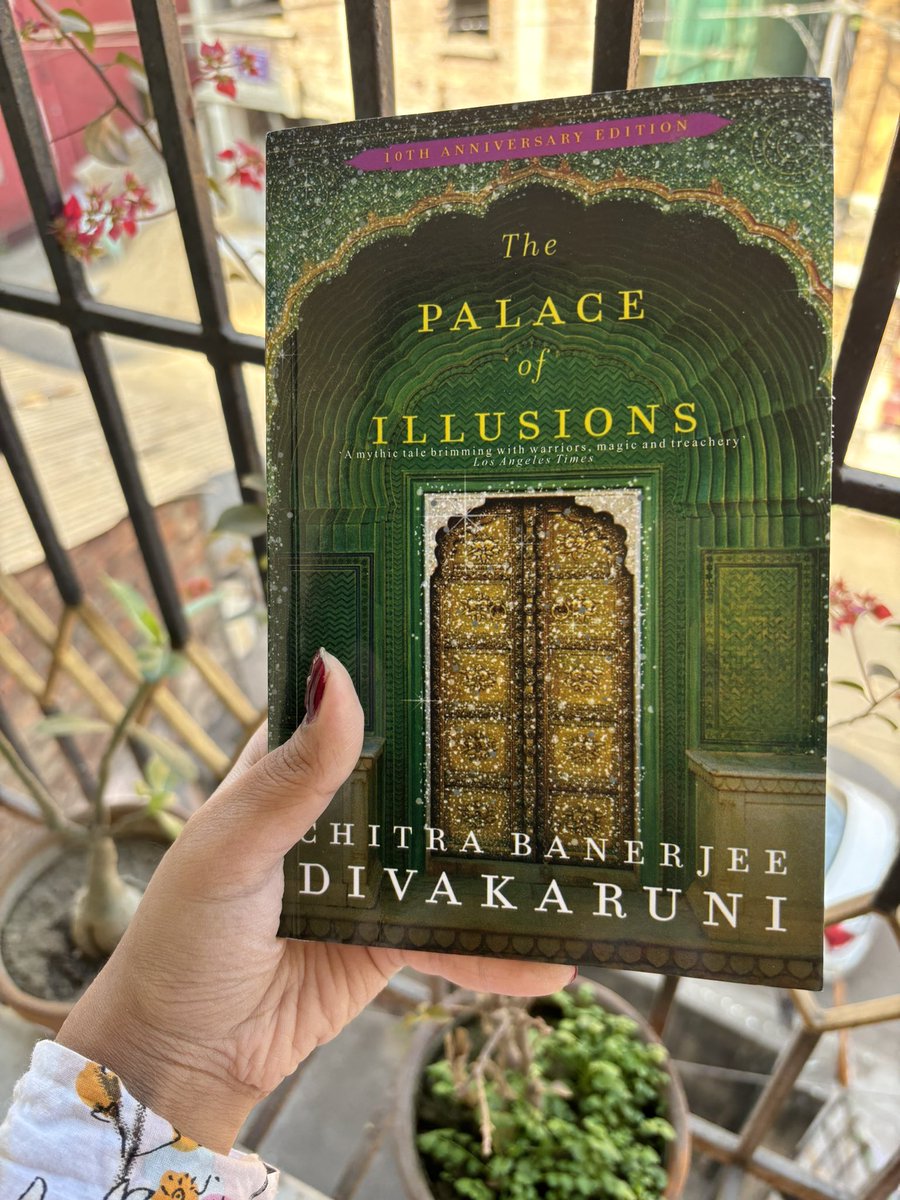 trishilasroy's tweet photo. New book, same spot! 
@cdivakaruni ❤️ https://t.co/TmWtjIxQqy