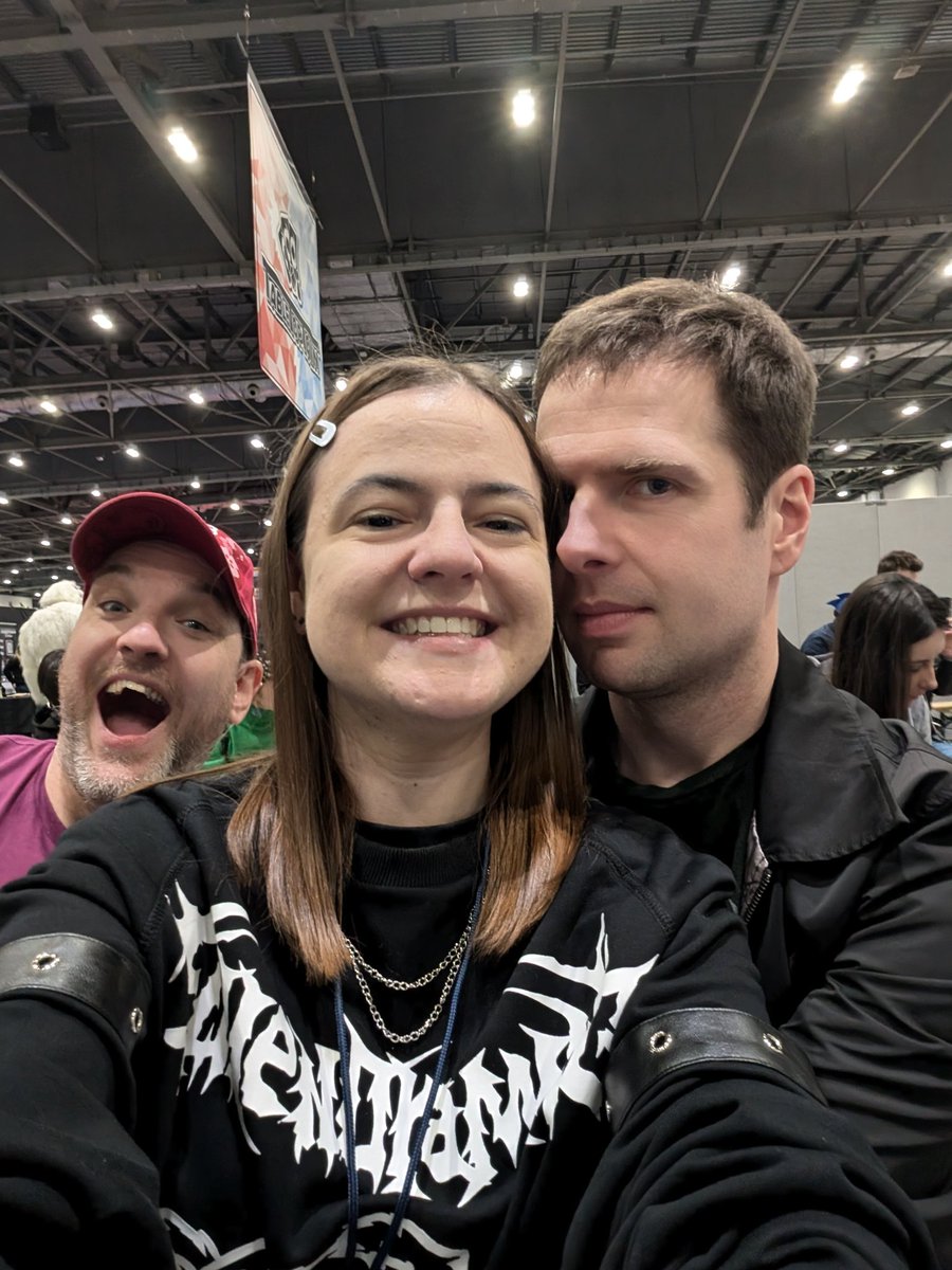 VirtuallyMarti's tweet photo. Honestly don't even know how to caption this. https://t.co/scSG4HUSel