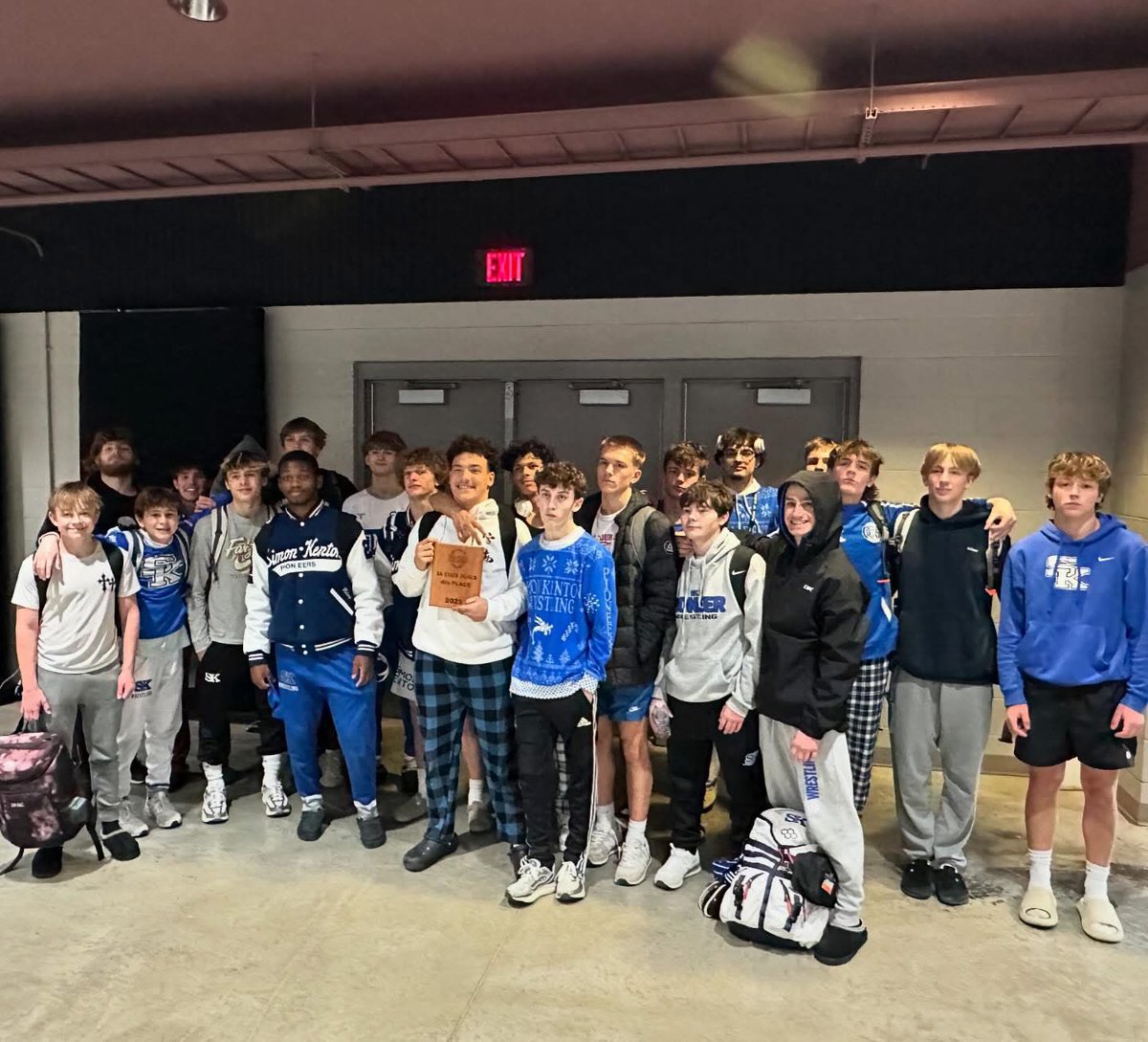 Congrats to the Boys Wrestling team for placing 4th at the State Duals on Saturday. 🔥🔥🔥