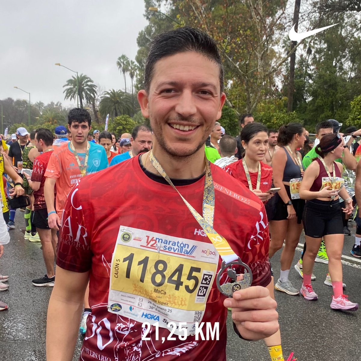 Primera media del año #mediamaratonsevilla #nrc #nikerunclub 💪👟🏃😉