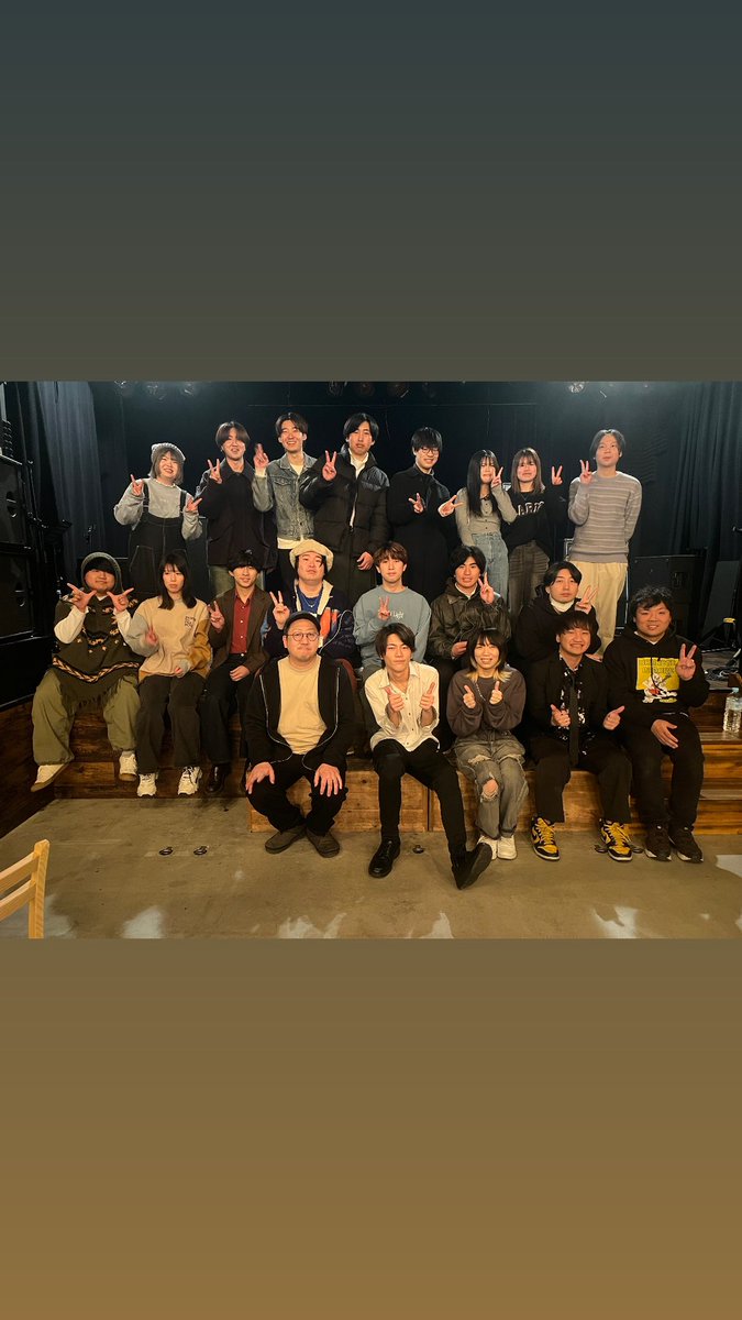 HEIGO_WAKAYAMA's tweet photo. 今日もGATEは若手バンドマン達の
GATEブッキングLiveでした

大学生も社会人も
どんどん演奏が上手くなっていて
そしてLiveを楽しんでいる姿が嬉しい

仕事も学業もそして好きな音楽も
並行にやれた方が人生楽しんでるよ

#バンドやろうぜ
#GATE軽音企画 https://t.co/hf0D7wqBRh