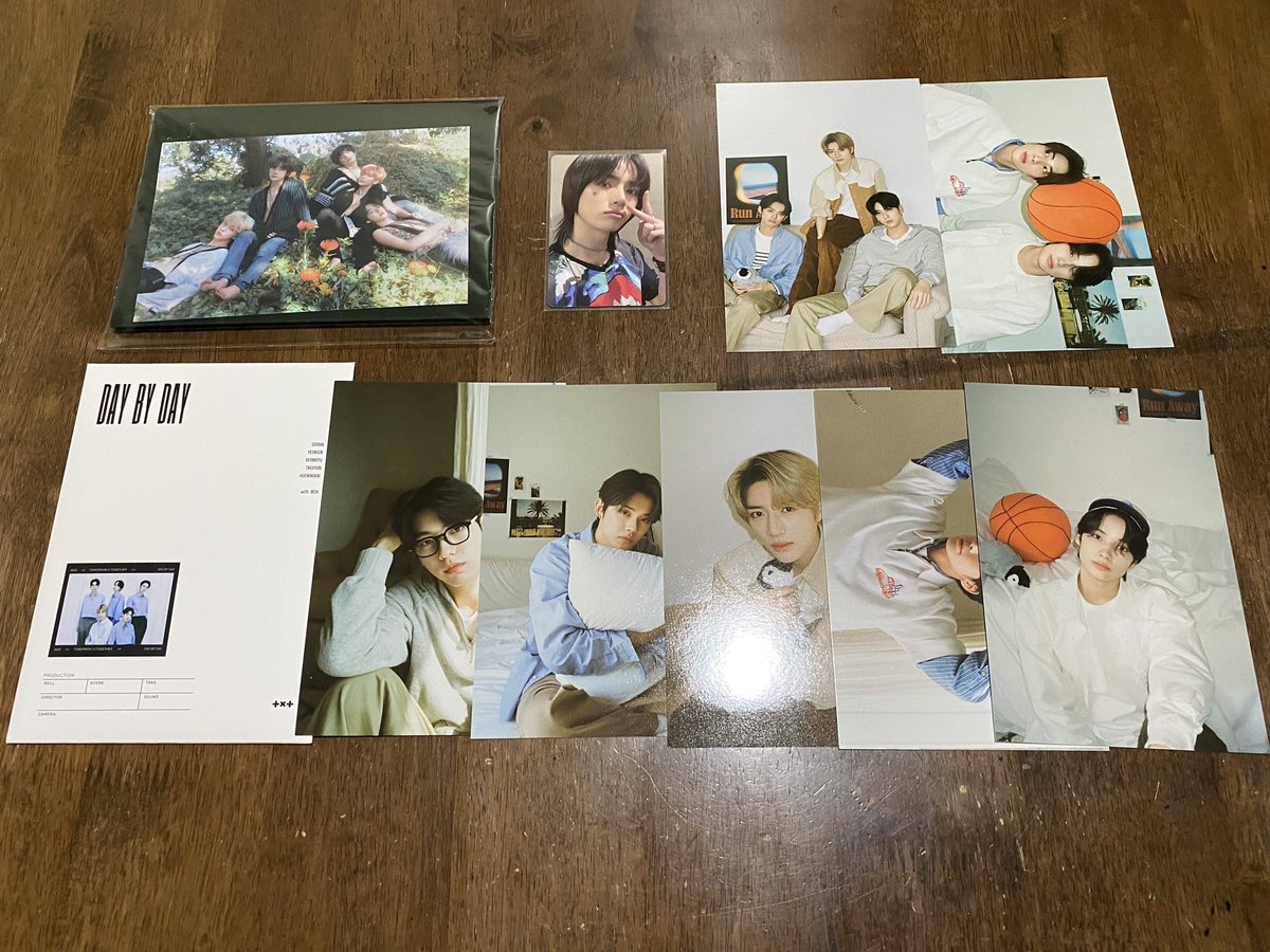 #StackerOnhands
WTS | LFB | PH 

TXT Beomgyu Harley Photocard PC + Season’s Greetings 2023 Photos + Temptation POB 

🤎 Official and Onhand

❄️ Php 480 set

🤎 MOD: J&amp;T | SDD
🤎 MOP: Maya | GCash | BPI

dm / comment mine to claim