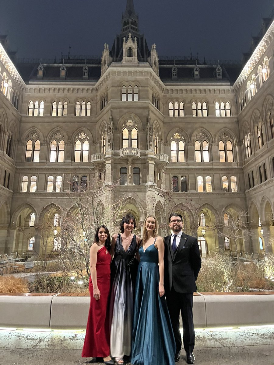 Guillem_Coll_G's tweet photo. It was a pleasure to attend the X Wiener Ball der Wissenschaften to celebrate Science and Research in Austria !❤️🇦🇹

A highlight of the night was meeting the great Prof. @Archaea_Vienna.

A night to remember!! https://t.co/AdFHy18LJz