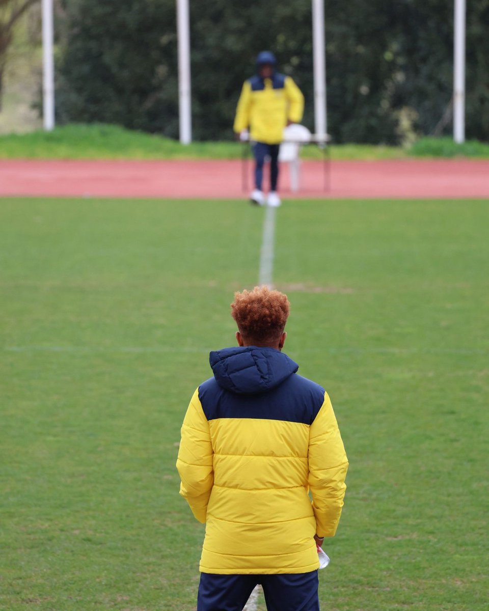oelvassad's tweet photo. Já estamos à vossa espera 💙💛

#OElvasCAD #ECADCDA https://t.co/4RfbQvZO8f