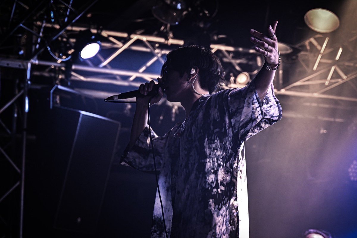 iLLSOMiA's tweet photo. ◣◥◣◥◣◥◣◥◣◥◣◥◣◥◣◥ 

2025.1.26(Sun)
魑魅魍魎×NAGANO CLUB JUNK BOX Pre.

「CROSS OVER」

Live Photo🔥

photo by @ten_film_29 
◣◥◣◥◣◥◣◥◣◥◣◥◣◥◣◥ https://t.co/j5wzyRVPOA