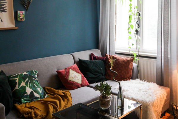 MummyPagesUK's tweet photo. Brightening up a dark room: How to make the most of the light you have https://t.co/kWjYhqoahQ https://t.co/OLGPXFJ4aj