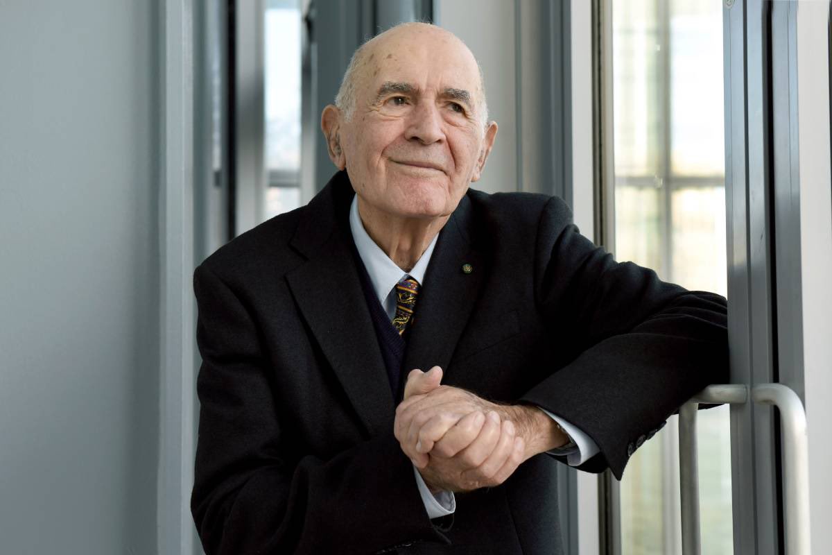 caterinad's tweet photo. Ascoltarlo, ogni volta, è una lacerazione. È successo una volta, può succedere ancora.
#SamiModiano
#Shoah 
#80anni
#Auschwitz80 
#Birkenau 
#GiornodellaMemoria2025 
#27gennaio 
#Memoria https://t.co/yAqR34cUuB