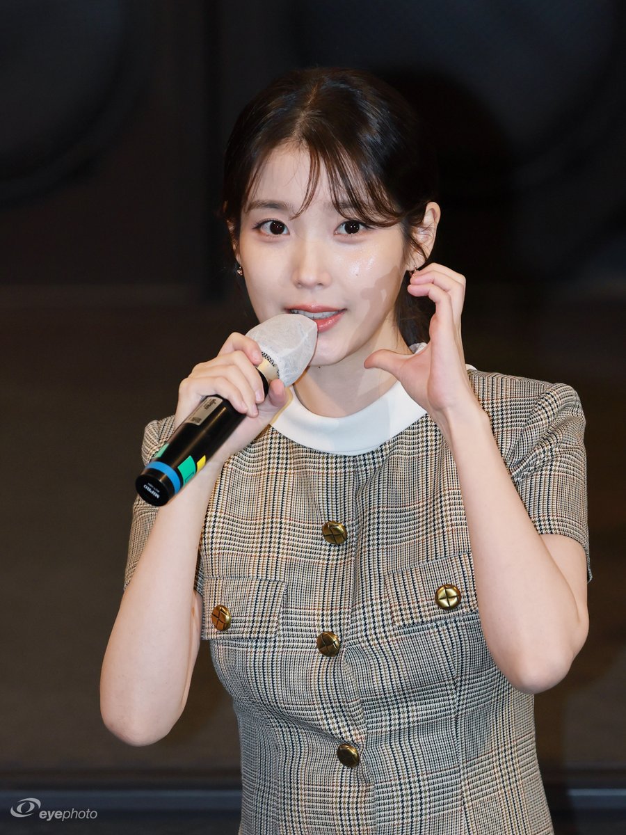 eyephotokr's tweet photo. 2025-01-26 <IU CONCERT : THE WINNING> 무대인사  영등포 #아이유 #IU https://t.co/B02eT2hllR