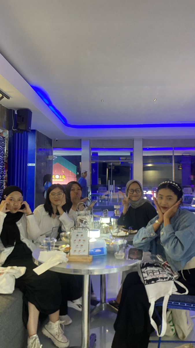 starsjongseong's tweet photo. Ikan gurame ikan lele, makasih lee @sunflowersi4 @amourcher @poemtitledu @fluffypsh
#respect🤙🤙
#theredstring_jayhoon
#흑백즈_soulmate
@theredstringjs https://t.co/uodv5BTAUN