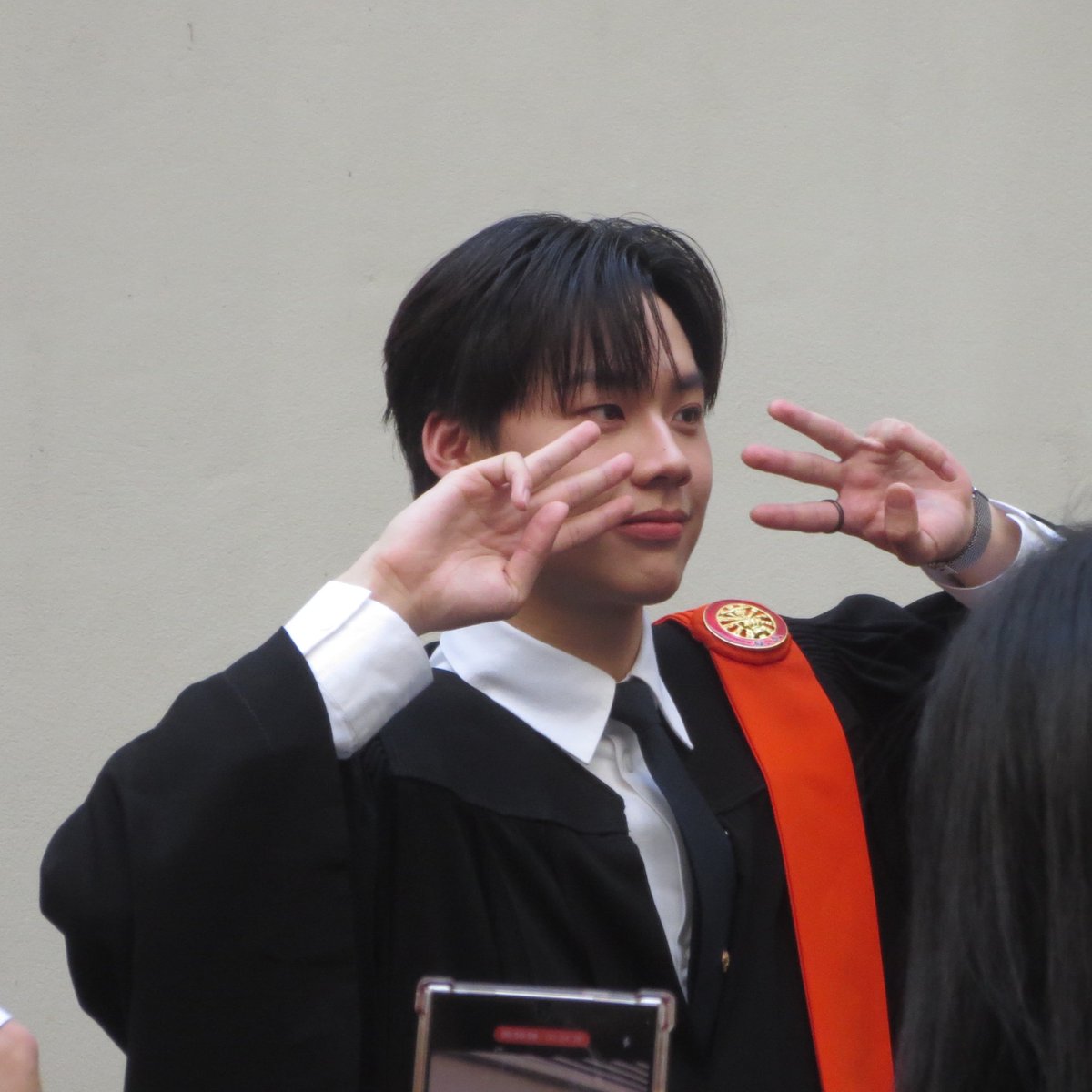 ijumpyou_'s tweet photo. 🎓 #JUMPGraduationDay https://t.co/JuH4ogxyFL