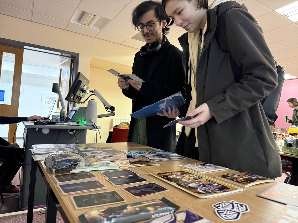 DURHAM IMPACT is at Elvet Riverside 143 💪 We’ll be here for a while 💖 come by anytime!
Don’t miss out on FREE PIZZA at 2:30PM 🍕
<a href="/GenshinCampusEU/">GenshinCampus</a> 
#GenshinCampusTour