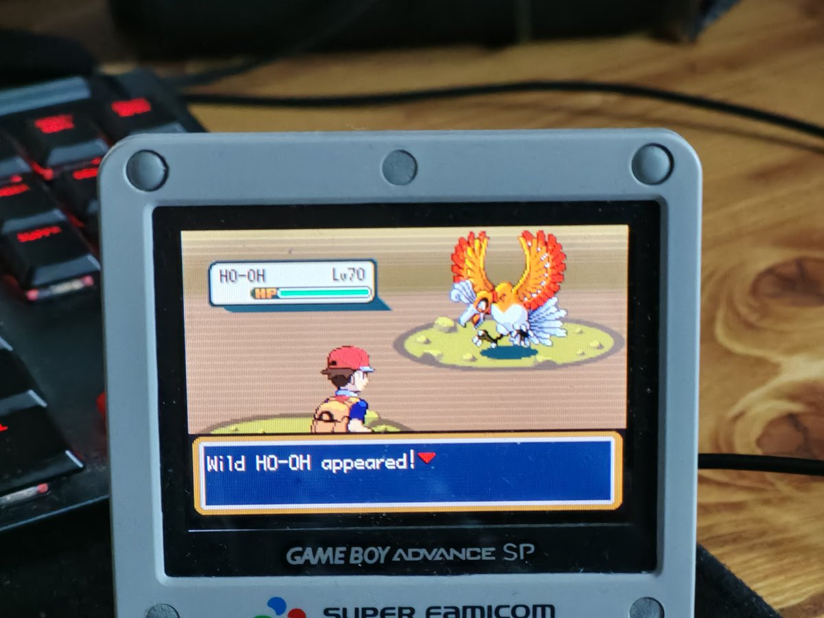 ThShinyPerujako's tweet photo. Eh ben c'est pas trop tôt. La capture est pas encore terminée cela dit (140 ball actuellement). https://t.co/x3BbKmVnAQ