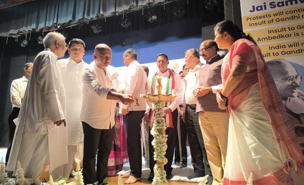 altone_d's tweet photo. Attended the launch of the 'Jai Bapu, Jai Bhim, Jai Samvidhan' program at Gomant Vidya Niketan, Margao. Reaffirmed our commitment to protecting the legacy of Mahatma Gandhi &amp; Babasaheb Ambedkar. Let's work together for a resounding Congress victory in upcoming elections. https://t.co/IubfJh9atx