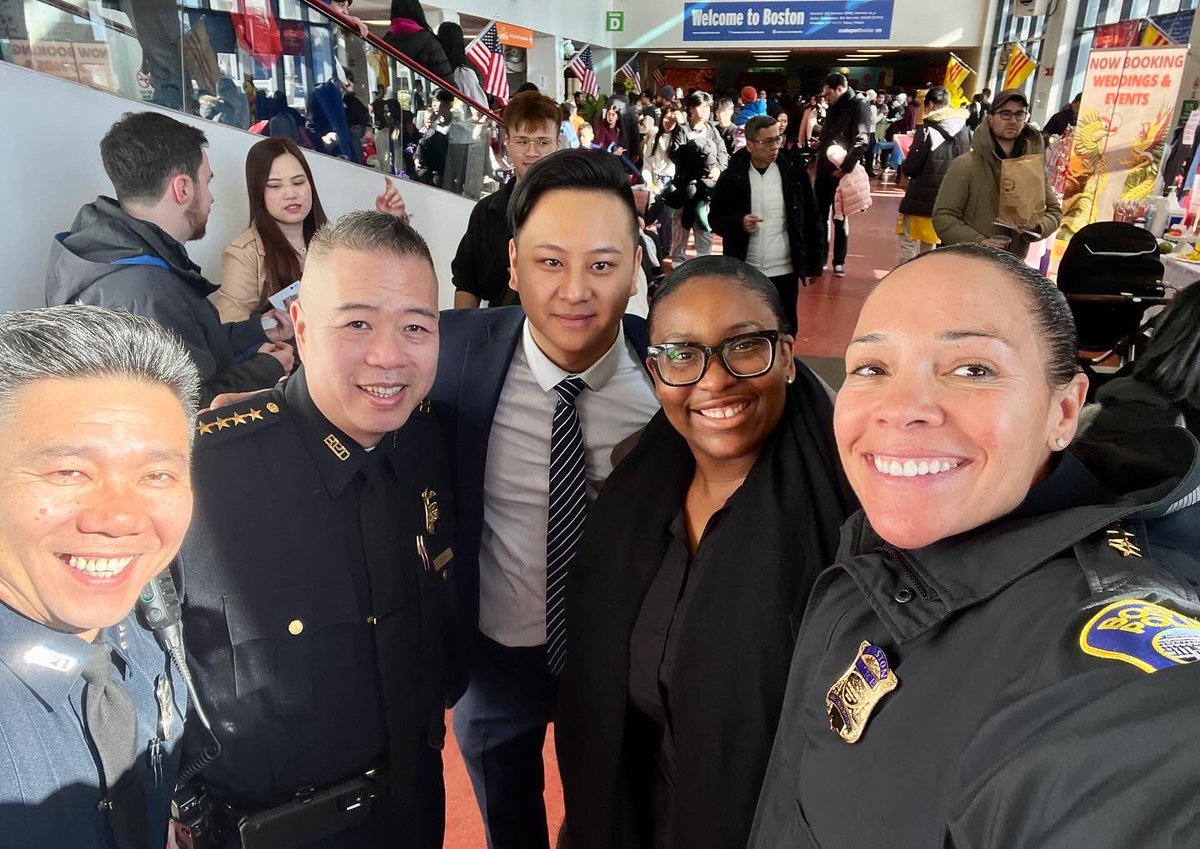 Nora Baston tweet media