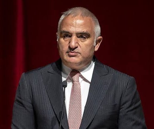 Hep beraber söyleyelim:

Turizm Bakanı Mehmet Nuri Ersoy;

DERHAL İSTİFA!