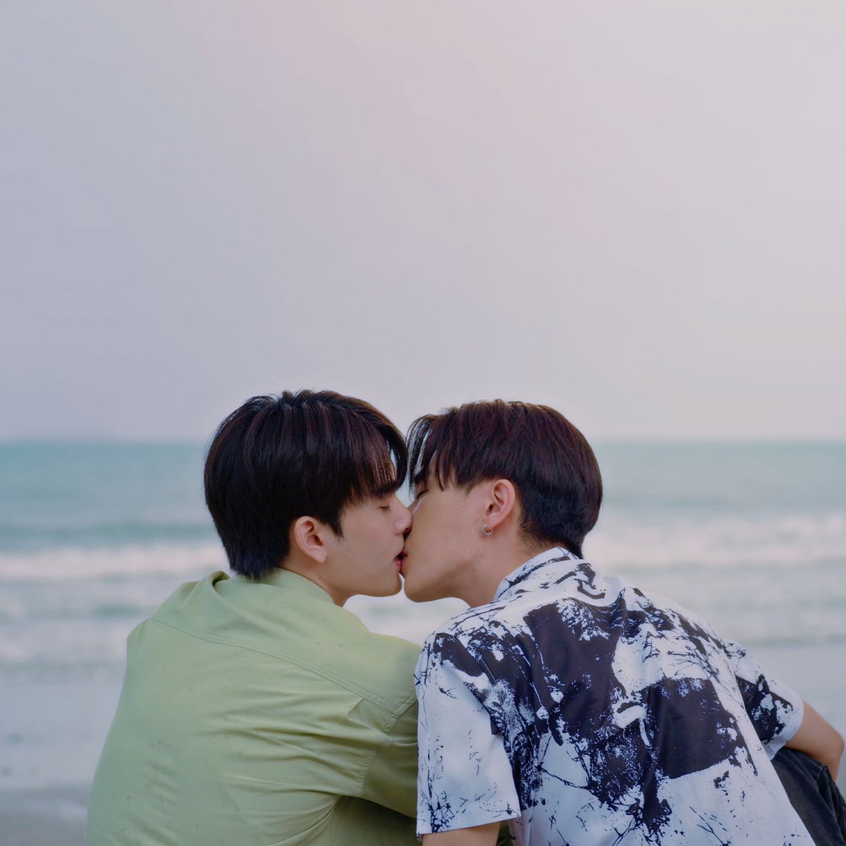 GMMTV's tweet photo. เหมือนแฟนมาก แต่แค่ "เหมือน" #Perfect10LinersEP14

@perthppe @Ppsanta https://t.co/WOQTDJFnP3